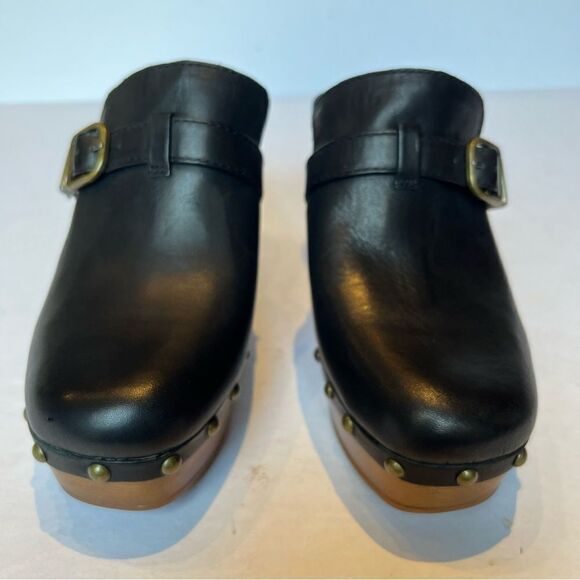 Lucky Brand Black Leather Mules with Wooden Wedge - Picture 2 of 9